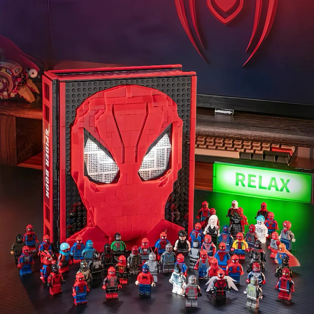 Brick Gallery - Spidey Book